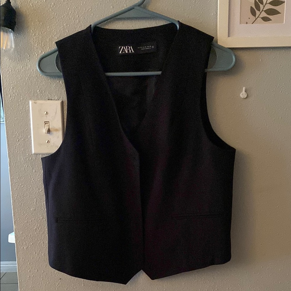 Zara Elegant Dark Vest